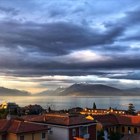 Casa Mariposa Appartement Desenzano del Garda Buitenkant foto