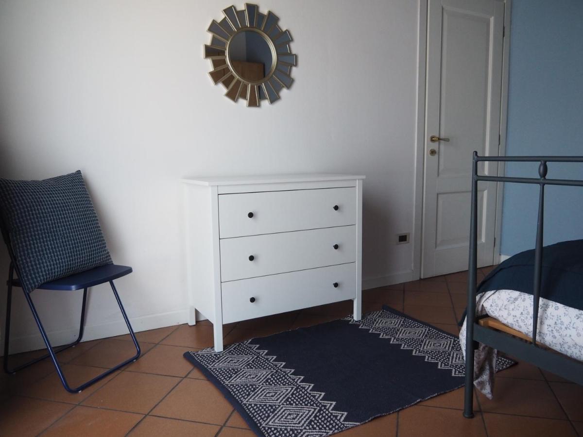 Casa Mariposa Appartement Desenzano del Garda Buitenkant foto