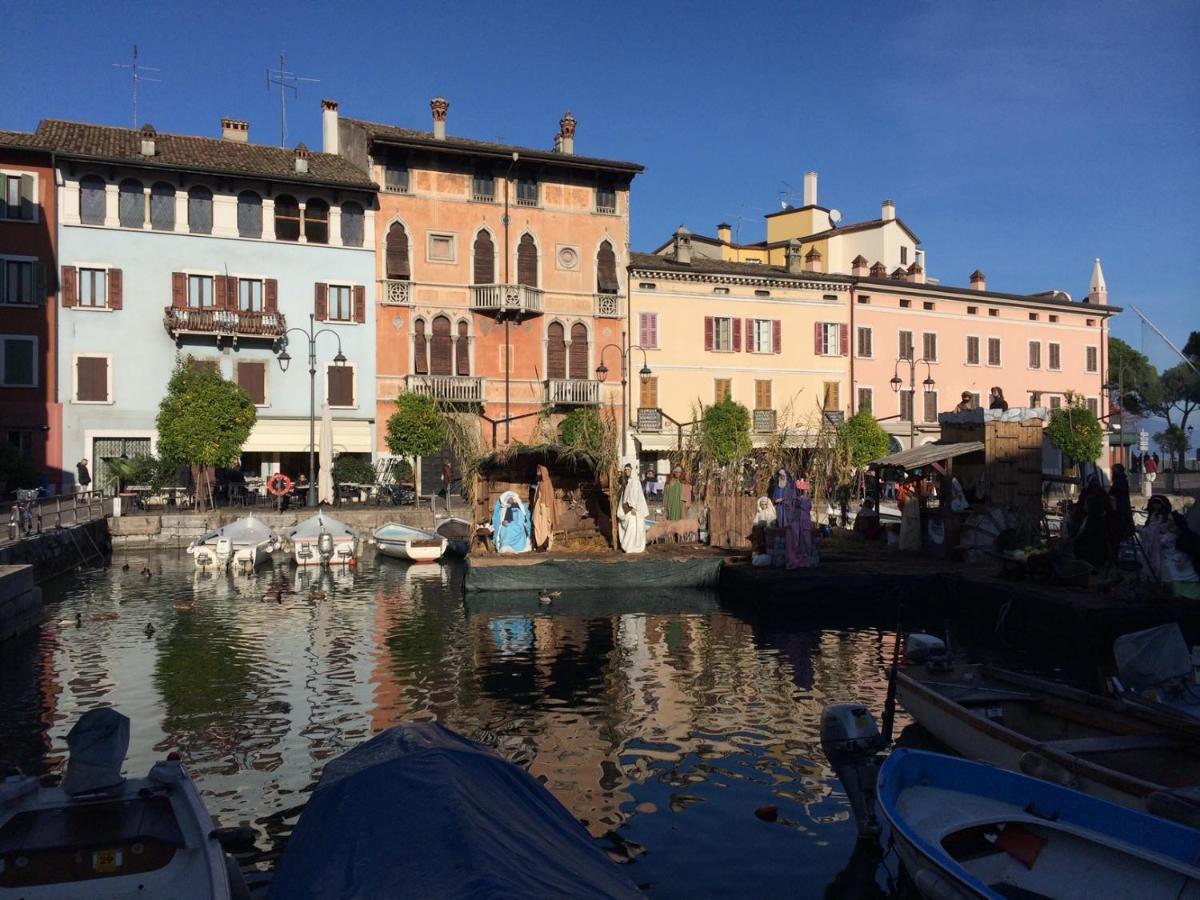 Casa Mariposa Appartement Desenzano del Garda Buitenkant foto