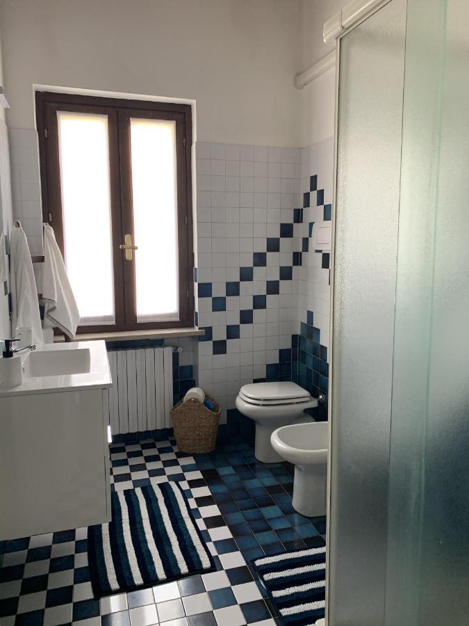 Casa Mariposa Appartement Desenzano del Garda Buitenkant foto